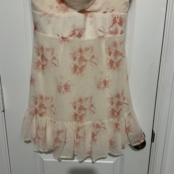 Mika & Gala Floral Off-Shoulder Dress Size 10 - Picture 10 of 10